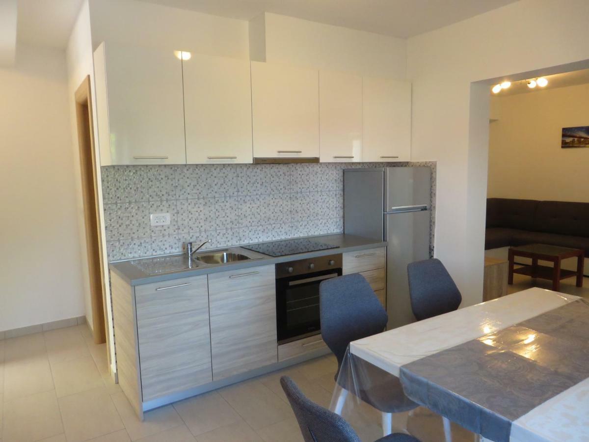 Luka Apartments بيوغْغاد نا موغو المظهر الخارجي الصورة