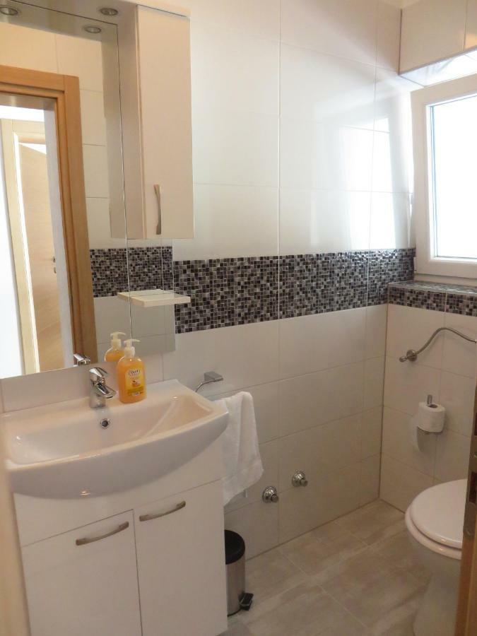 Luka Apartments بيوغْغاد نا موغو المظهر الخارجي الصورة